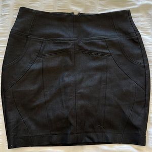 Zara black mini Size 06, form fitting